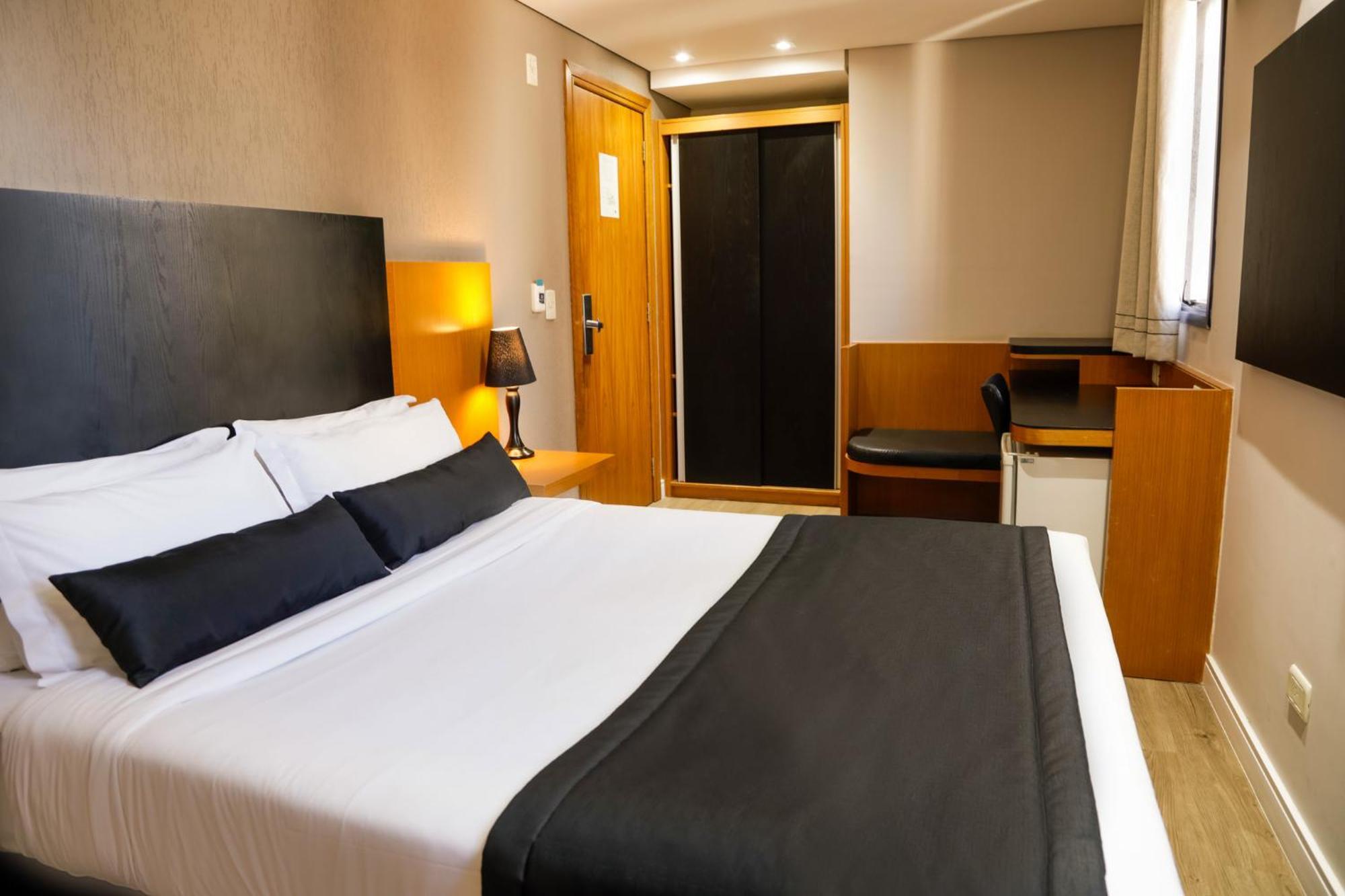 Hotel Slaviero Curitiba Batel Zewnętrze zdjęcie
